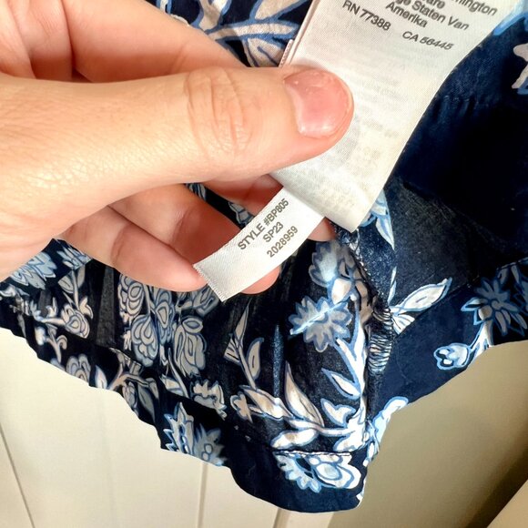 J. Crew Blue Floral Tie Back Ruffle Neck Preppy Old Money Cotton Top Size Medium - Picture 7 of 8